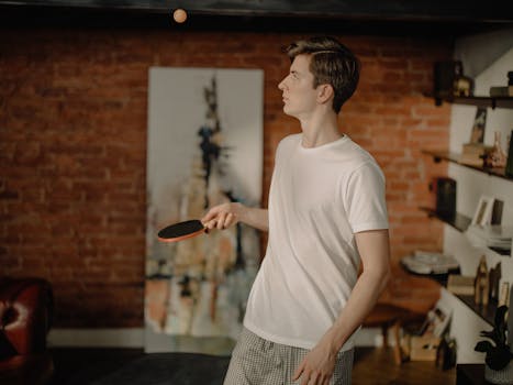 Pyramidi Korttipeli: Oppaat, Säännöt Ja Vinkit Menestymiseen